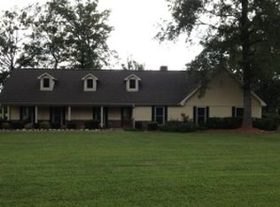 939 Wolfe Rd, Columbus, MS 39705