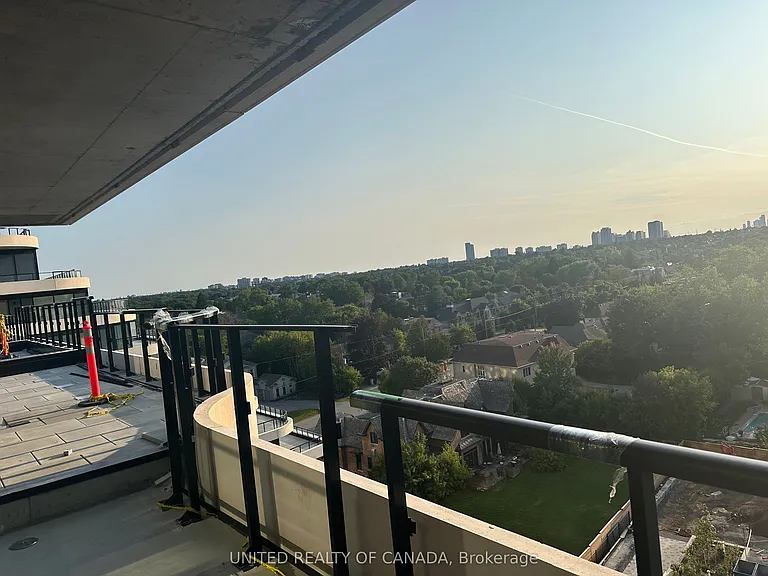 8188 Yonge St #827 — Photo 5