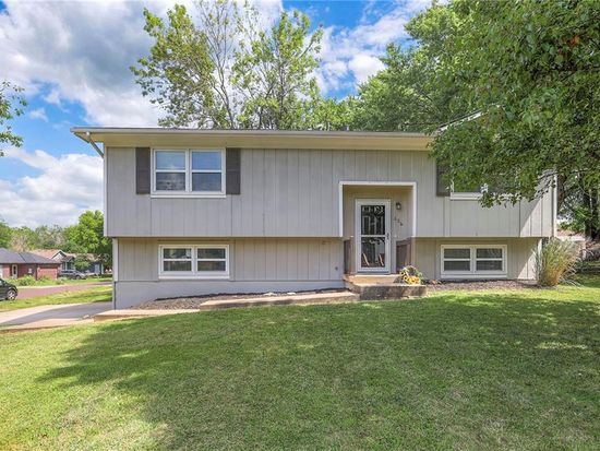 606 W Smith St, Spring Hill, KS 66083 | MLS #2552908 | Zillow