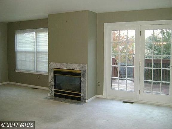 2nd image of 9417 Georgian Way