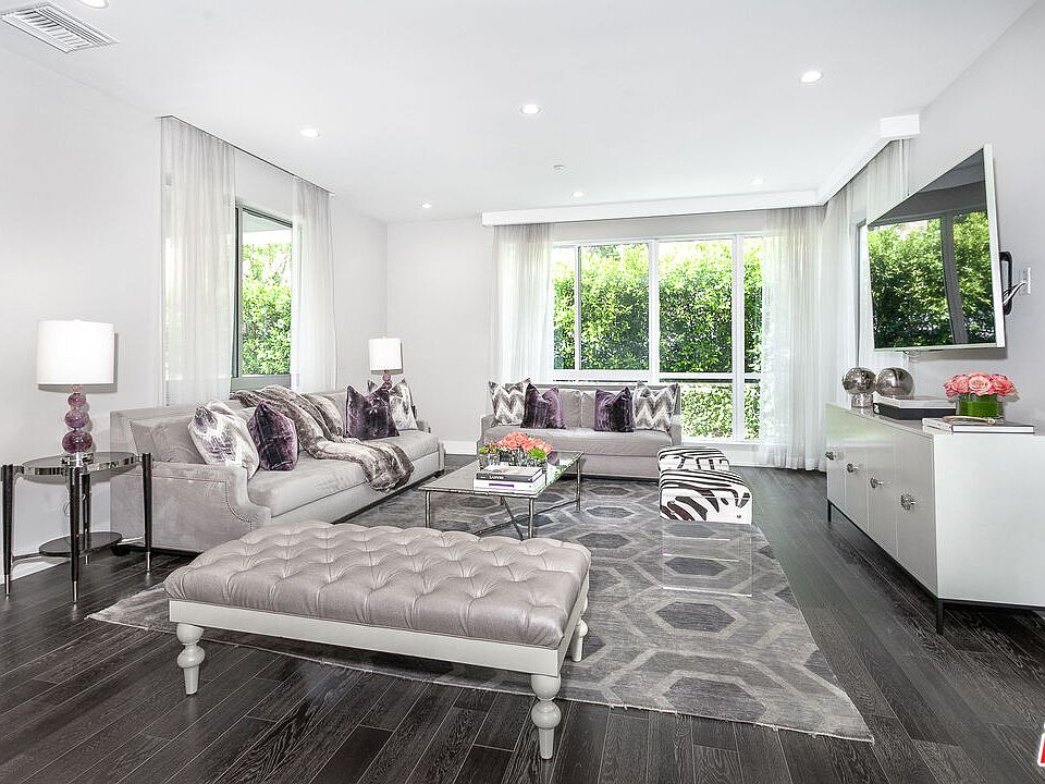 1st image of 460 N Palm Dr #106