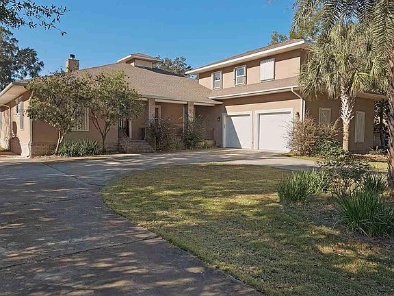 3rd image of 6651 Avenida De Galvez