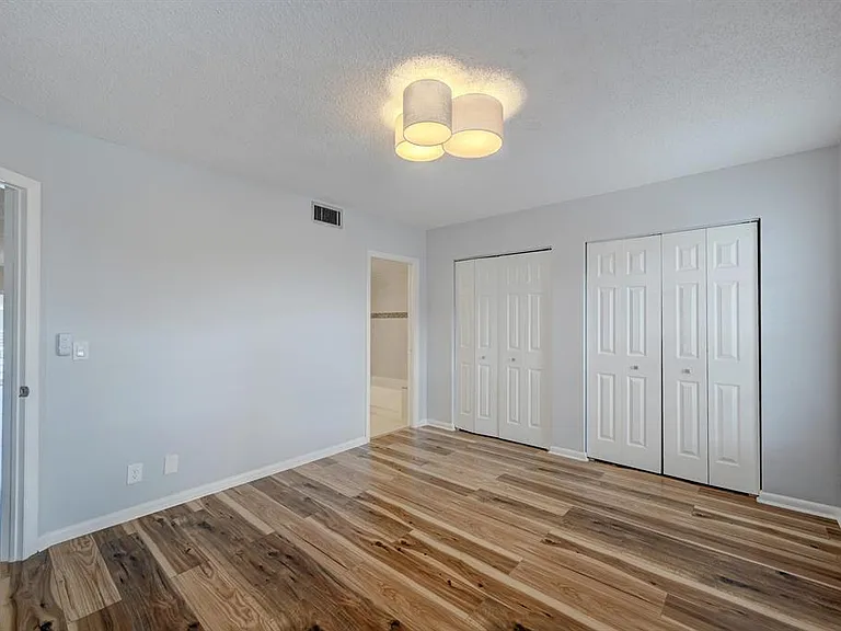 342 Southwind Dr #216 — Photo 15
