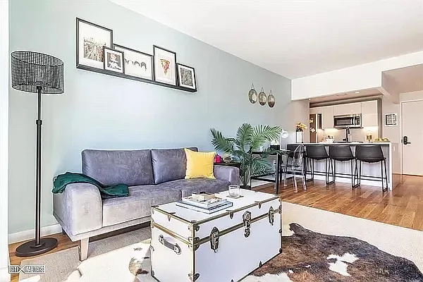 Rented by Corcoran | media 14