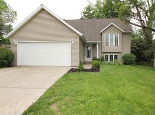 2124 52nd St SW, Wyoming, MI 49519