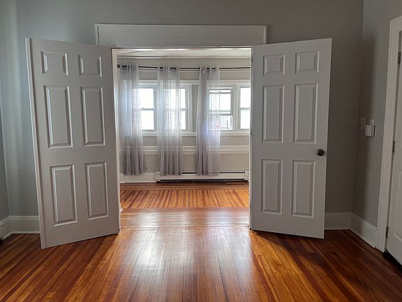 2nd image of 68 Westfield Ave