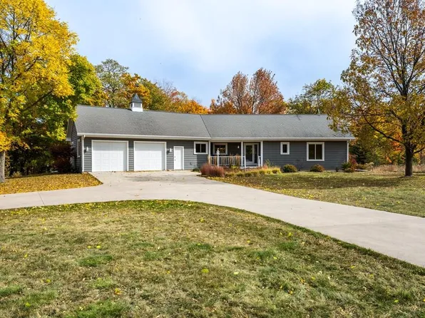 2739 Nordic Dr, Sister Bay, WI 54234