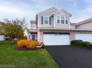 1940 Candlelight Cir, Montgomery, IL 60538