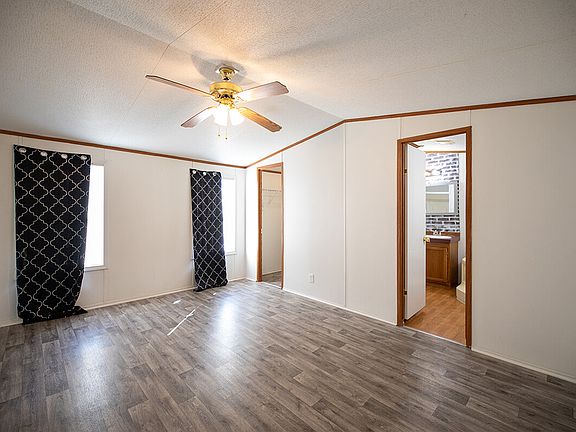 318b-GOSS-bedroom1_10172024