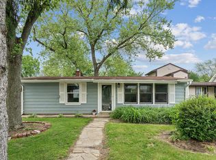 231 Durham Dr, Steger, IL