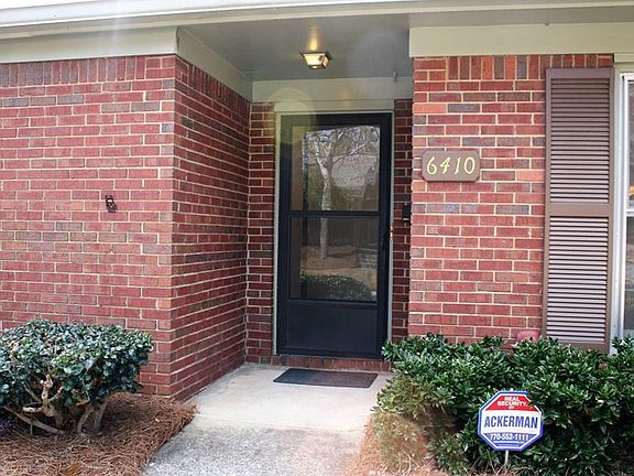 3rd image of 6410 Deerings Ln