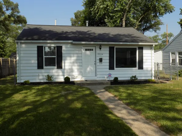 2039 Stevens Ave, Elkhart, IN 46516