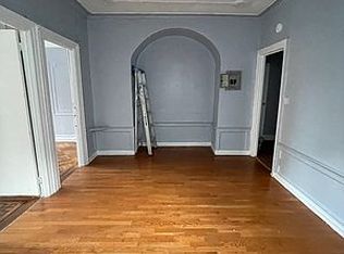 153 Newport St APT 2R, Brooklyn, NY 11212