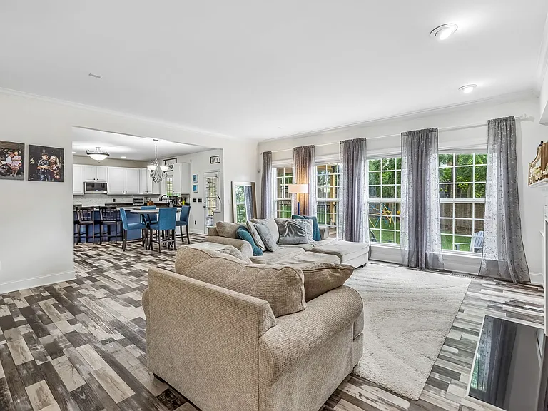 1717 Players Mill Rd — Photo 10