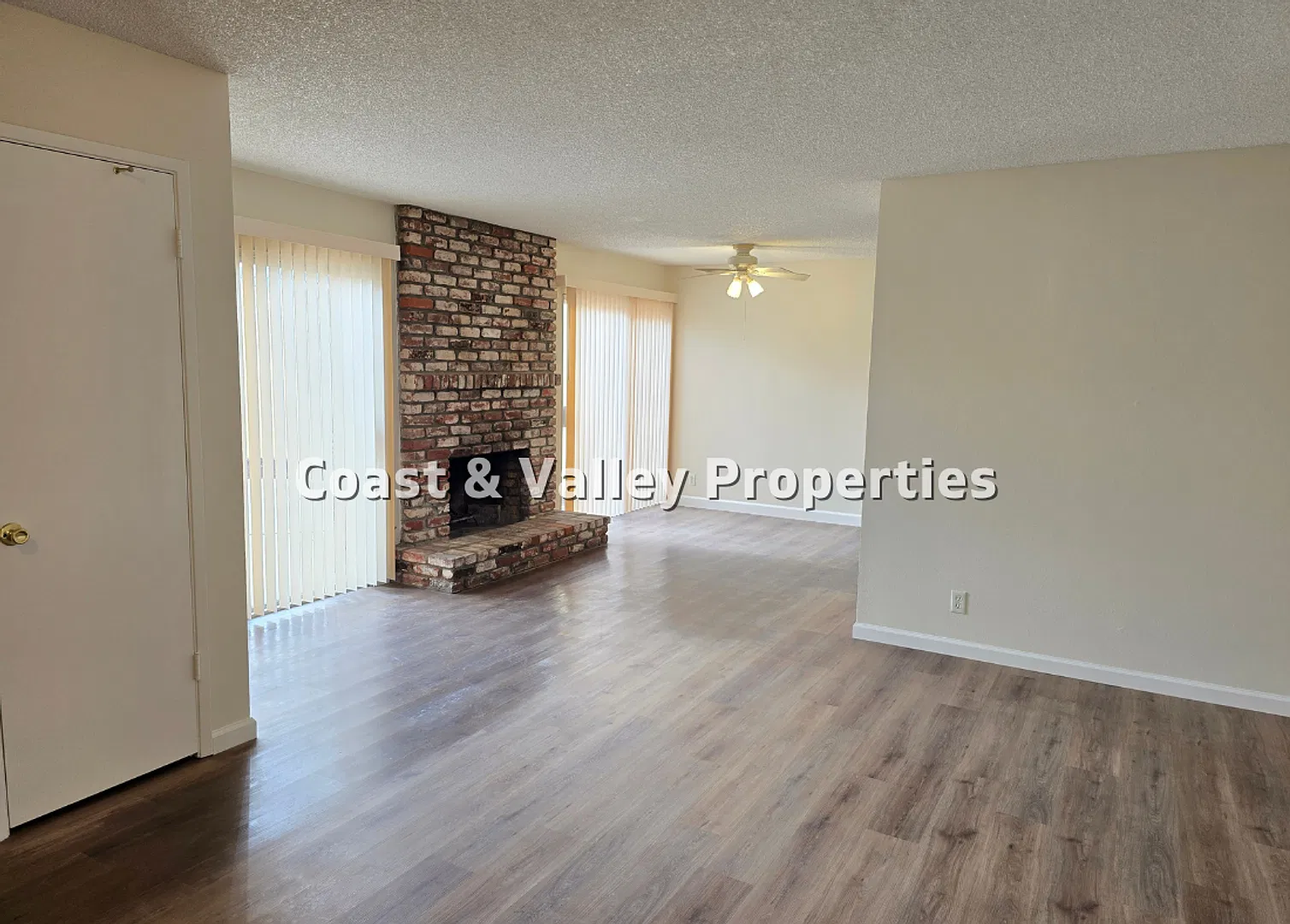 North Salinas Home for RENT — Photo 2