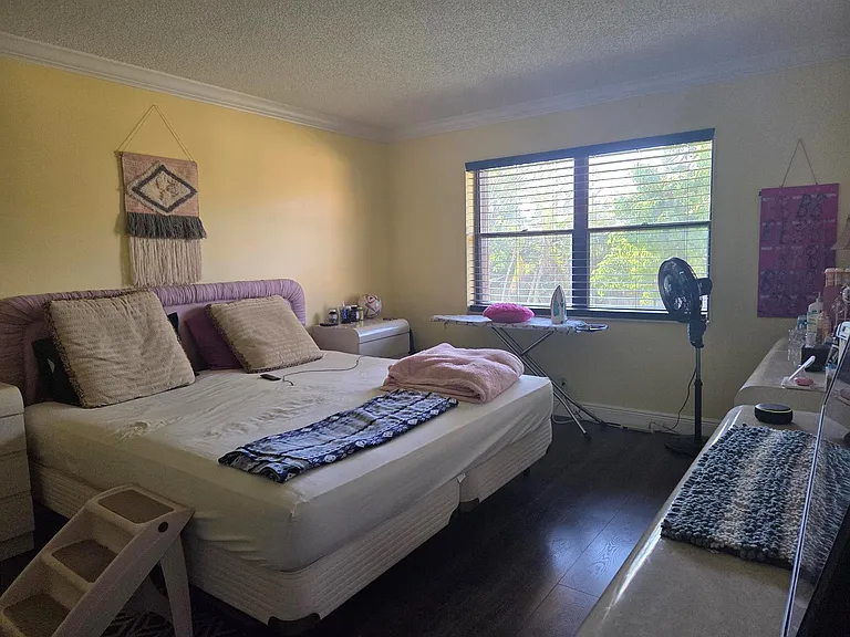 5975 Forest Hill Blvd #206 — Photo 8