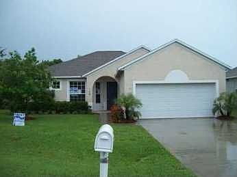 1st image of 876 10th Dr