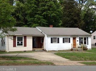 1337 E Sprague St, Winston Salem, NC 27107