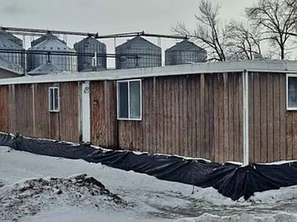 700 3rd St, Milnor, ND 58060