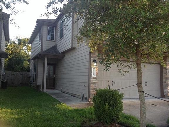 3rd image of 2720 Maybrook Hollow Ln