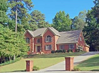 5060 Hodgkins Pl, Lilburn, GA 30047