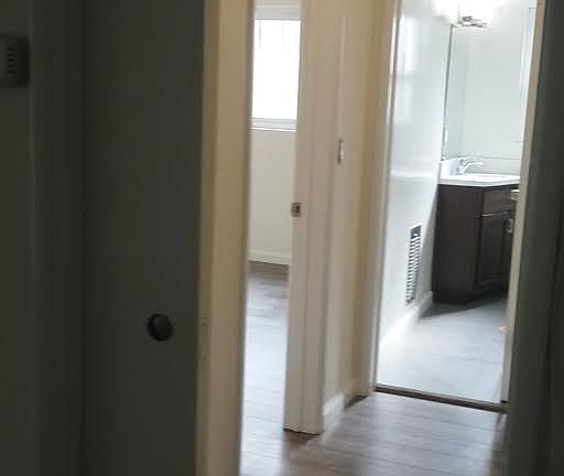 5th image of 1218 N Laurel Avenue # Fl 1ST