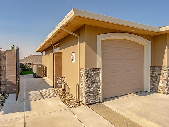 5th image of 2465 Tiger Ln