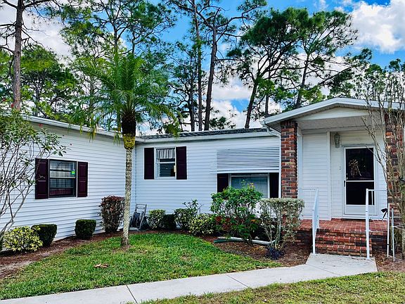 2nd image of 19406 Saddlebrook Ct #51-F
