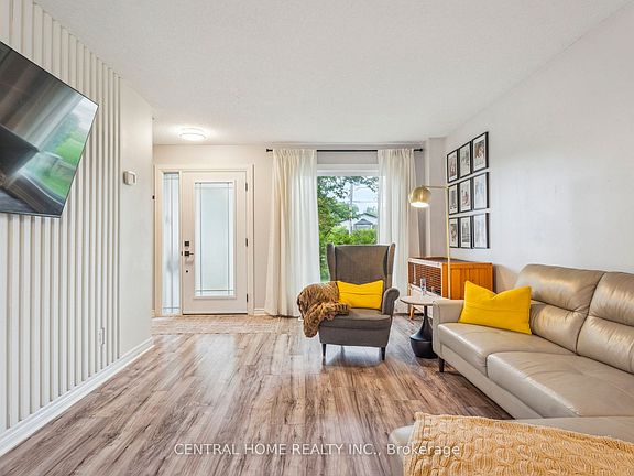 3rd image of 50 Metro Rd S