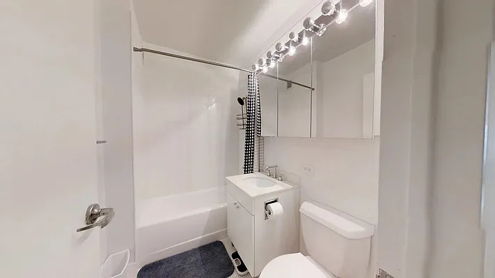 Rented by Urban Living International | media 11