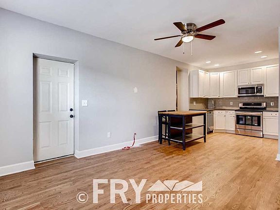4th image of 610 N Logan St APT 11
