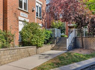 12 Sudbury St Unit 1606, Toronto, ON M6J 3W7