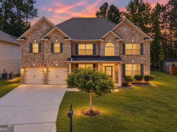 3594 Hideaway Ln, Loganville, GA 30052
