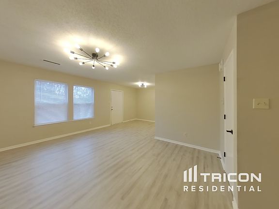 2nd image of 2820 Redland Ln