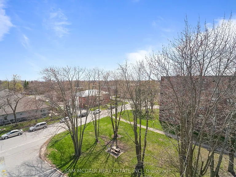 62 Spencer St E #202 — Photo 15