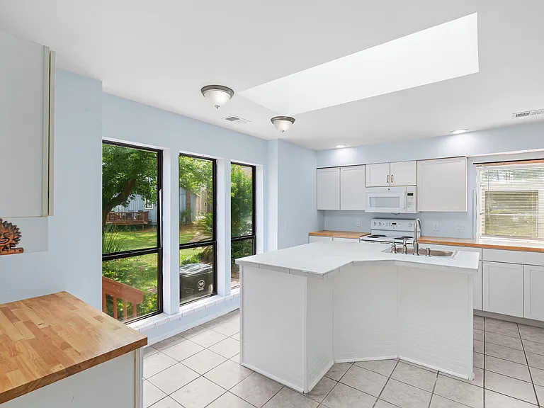 42 Wee Rd — Photo 14