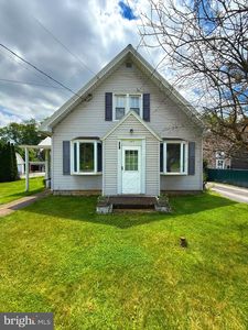 167 W Main St, Millheim, PA, 16854