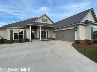 10837 Secretariat Blvd, Daphne, AL 36526