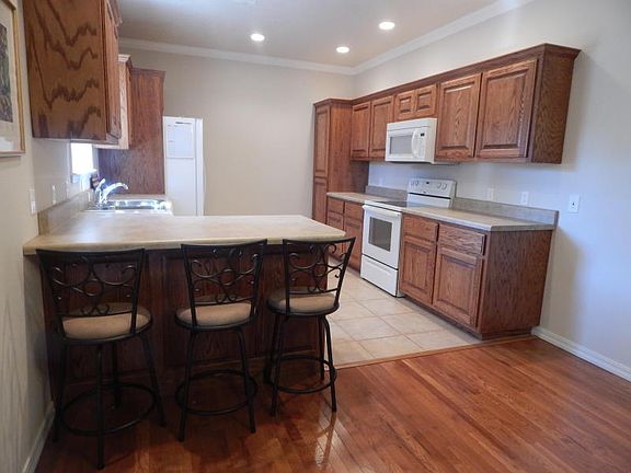 3rd image of 15 Cruz Ct