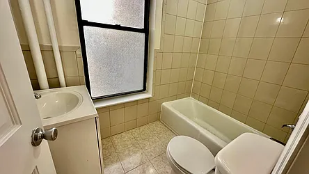 Rented by HOLTON REAL ESTATE INC.