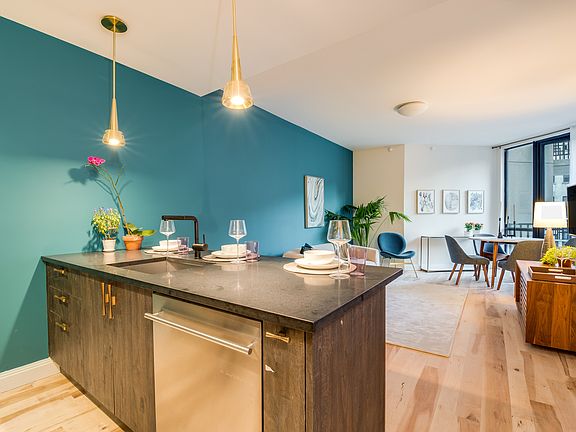3rd image of 564 Saint Johns Pl APT 807
