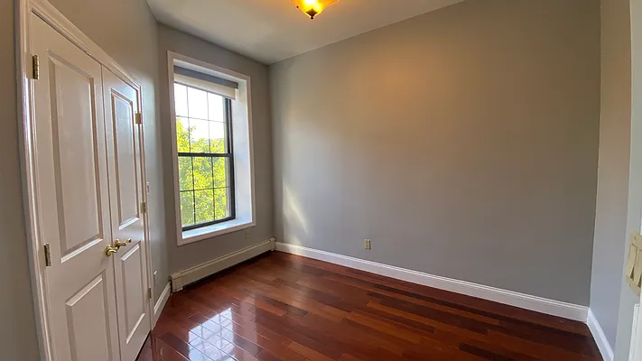 Rented by Brick&Mortar | media 17