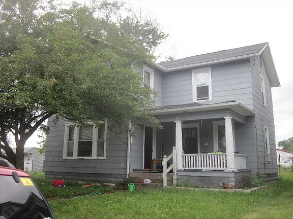 3rd image of 438 Cedarcrest Ave