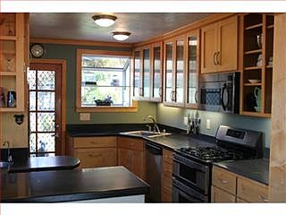 2nd image of 2331 Homewood Dr
