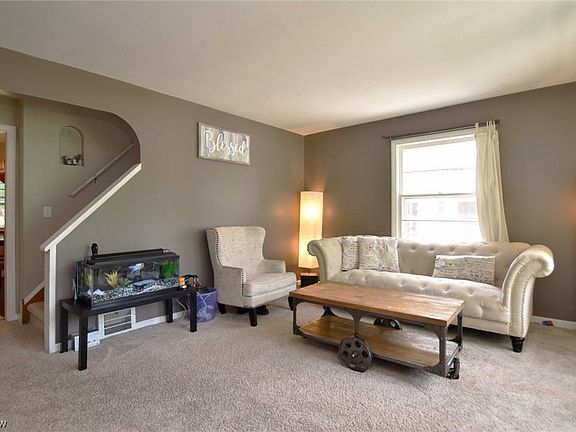 3rd image of 6708 Glenview Rd