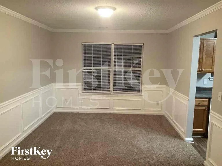 226 Bonnes Dr — Photo 7