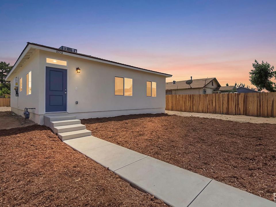 1st image of 10913 San Fernando St