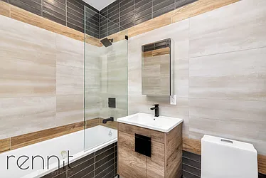 Rented by Rennit Inc.