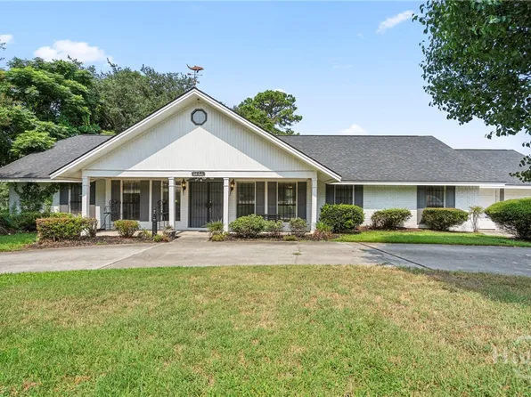 8811 Whitefield Avenue, Savannah, GA 31406