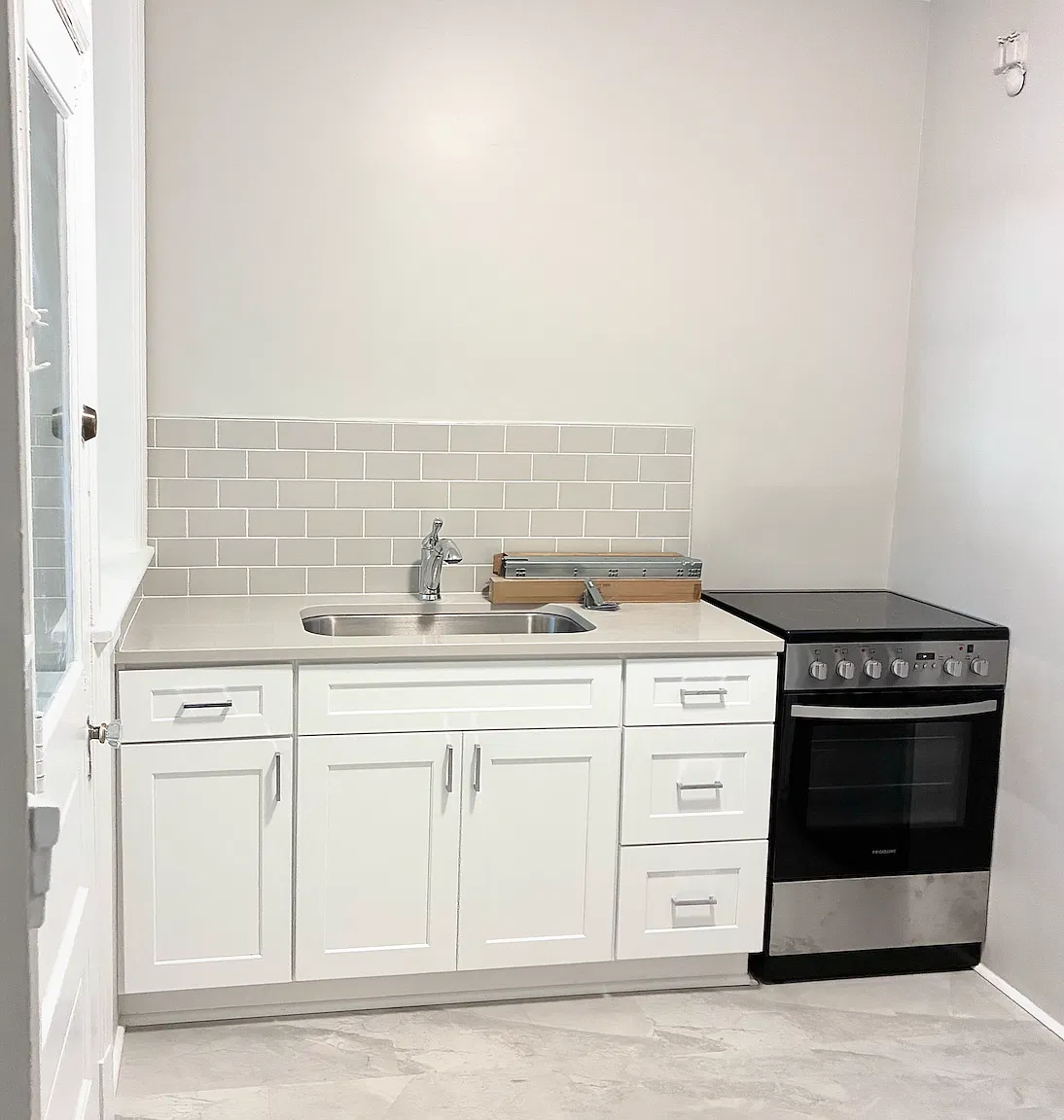 1 bed, 850 sqft, $1,400 — Photo 3